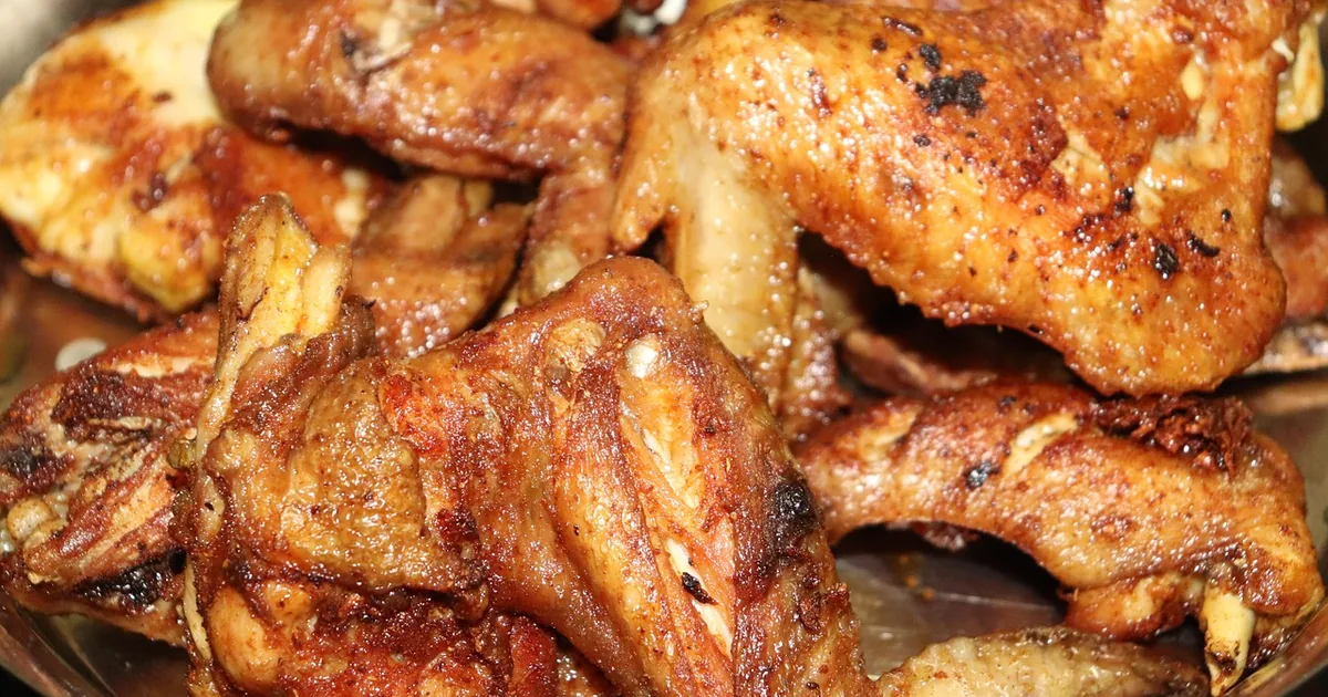 Buffalo Wild Wings: Sauce Heat Levels, Boneless vs Traditional, and Delivery vs Pickup