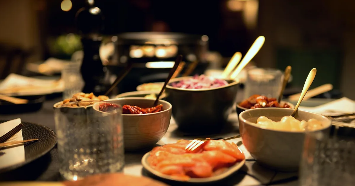 10 Ways to Enjoy More and Spend Less at O'Charley's