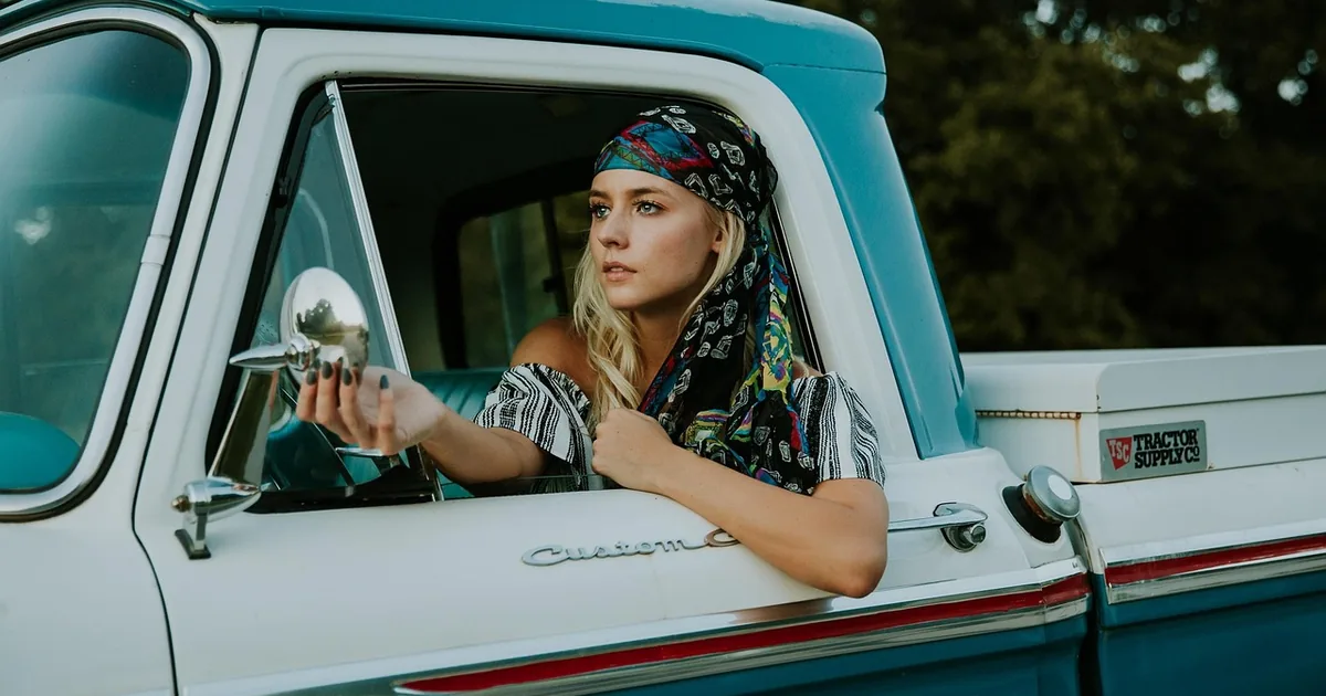 10 OnStar Shopping Hacks Frugal Shoppers Swear By